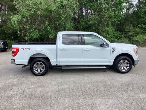 Used 2023 Ford F150 Lariat AWD/4WD image 4