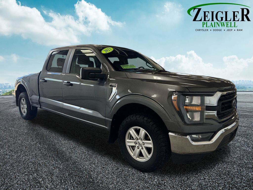 Used 2023 Ford F150 XLT w/ Trailer Tow Package AWD/4WD image 7