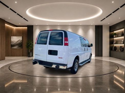 Used 2024 GMC Savana 2500 w/ Driver Convenience Package RWD image 6