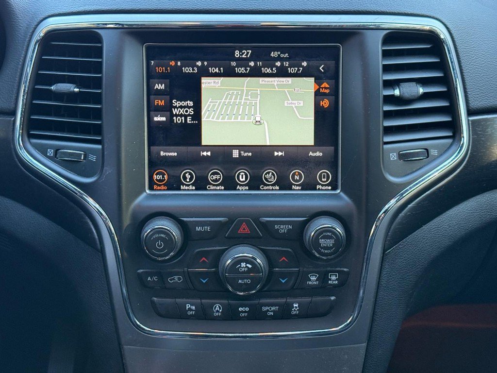 Used 2018 Jeep Grand Cherokee Altitude AWD/4WD image 12