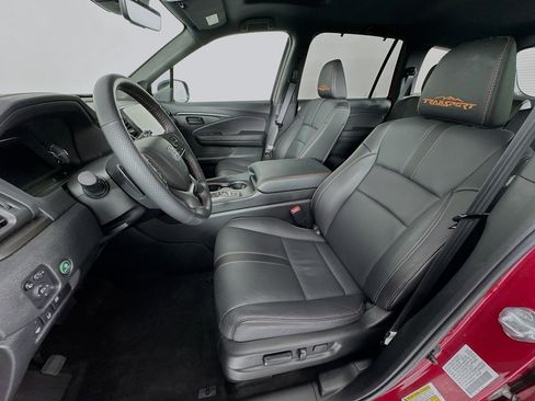 Certified 2025 Honda Passport TrailSport image 21