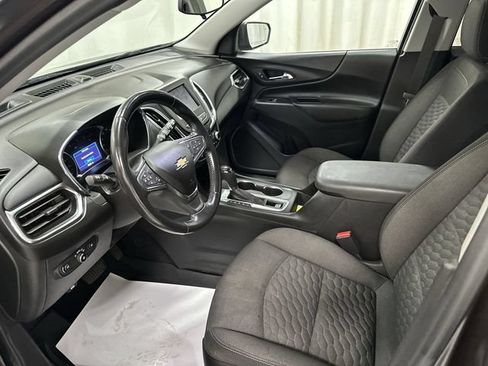 Used 2020 Chevrolet Equinox LT w/ Driver Convenience Package FWD image 14
