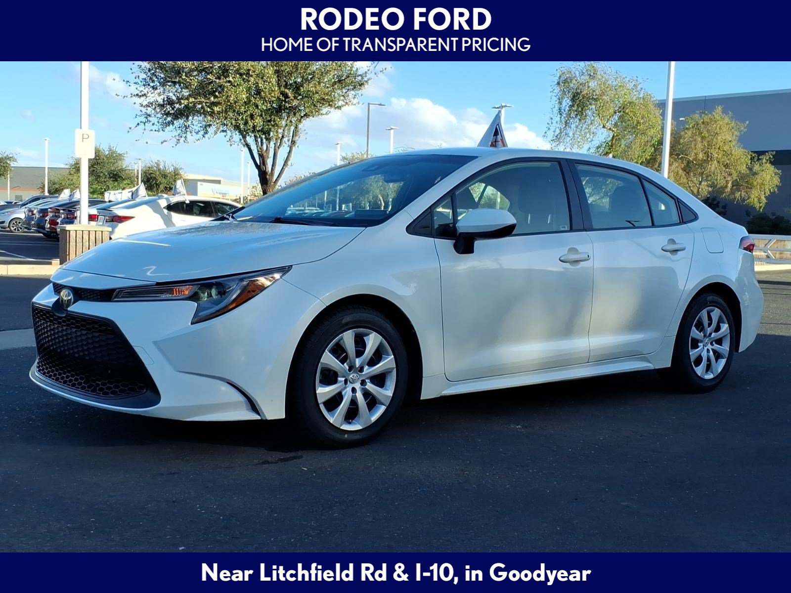 Used 2021 Toyota Corolla LE w/ Carpet Mat Package (TMS) FWD image 1