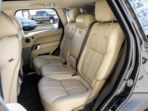 Used 2016 Land Rover Range Rover Sport Supercharged image 36