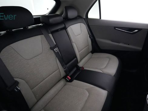 Used 2023 Kia Niro Wave w/ Wave Preserve Package FWD image 5