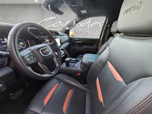 Used 2025 GMC Sierra 1500 AT4 w/ AT4 Premium Package image 23