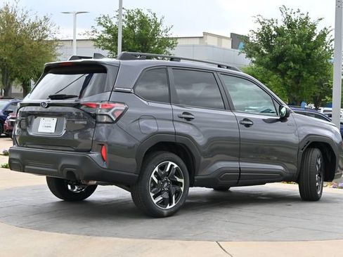 New 2026 Subaru Forester Premium AWD/4WD image 3