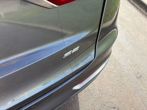 Used 2019 Ford Fusion SE FWD image 49