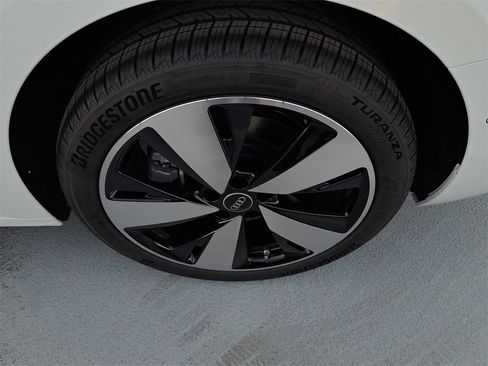 New 2025 Audi A5 2.0T Premium image 30