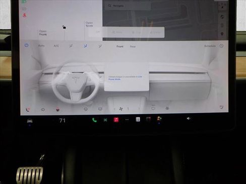 Used 2024 Tesla Model Y Performance image 19