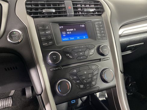 Used 2018 Ford Fusion S image 28