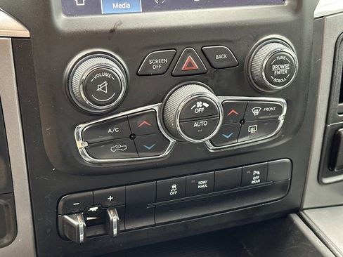 Used 2024 RAM 1500 Classic Warlock w/ Electronics Group image 19