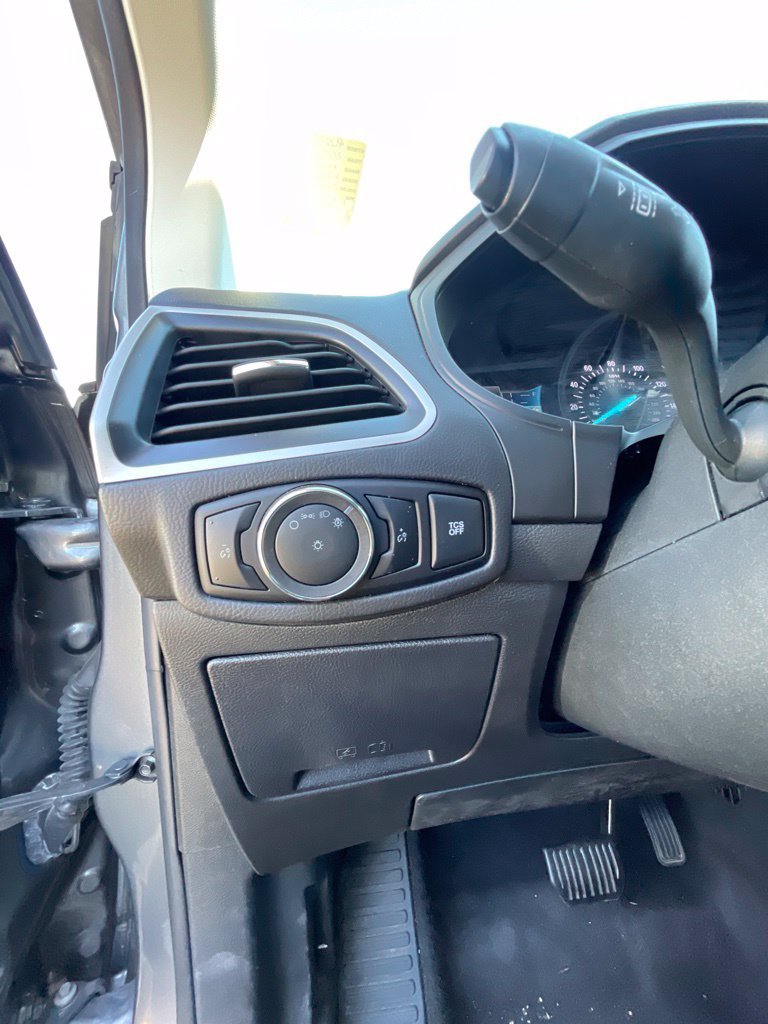 Used 2024 Ford Edge SEL AWD/4WD image 12
