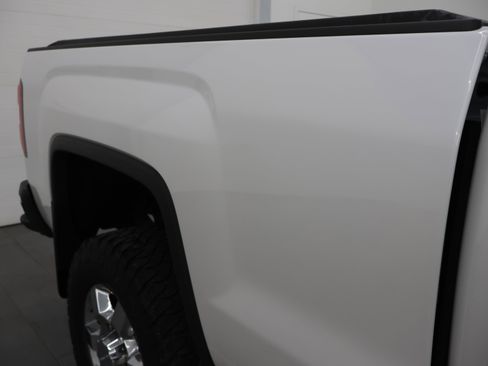 Used 2019 GMC Sierra 3500 Denali w/ Duramax Plus Package AWD/4WD image 26