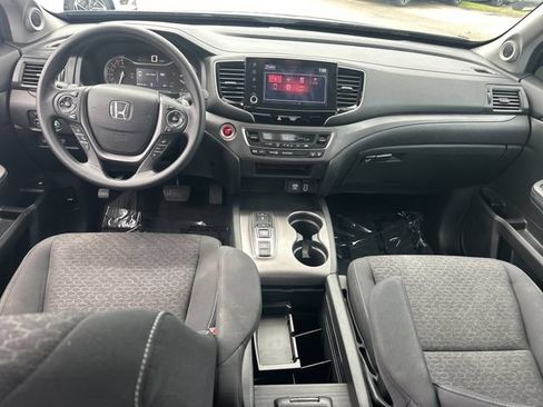 Used 2023 Honda Ridgeline Sport image 16