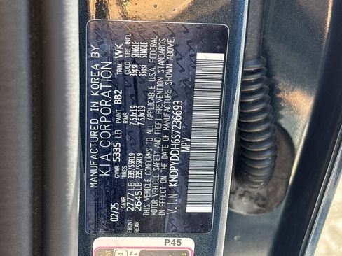 Used 2025 Kia Sportage X-Line AWD/4WD image 30