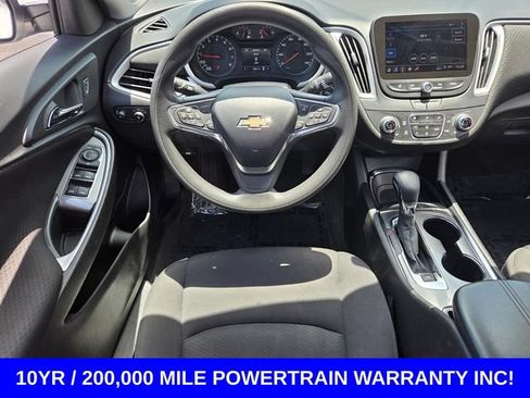 Used 2024 Chevrolet Malibu LT FWD image 12