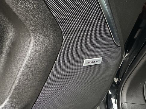 Used 2023 GMC Yukon Denali w/ Denali Reserve Package image 16