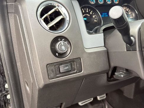 Used 2014 Ford F150 XLT w/ Trailer Tow Package image 15