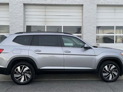 Used 2025 Volkswagen Atlas SE