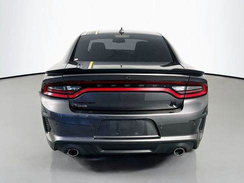 Used 2022 Dodge Charger Scat Pack RWD image 6