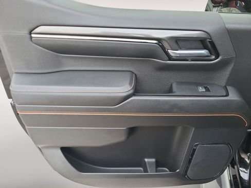 Used 2023 GMC Sierra 1500 AT4 w/ AT4 Premium Package image 18