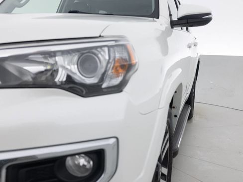 Used 2019 Toyota 4Runner 4WD image 12