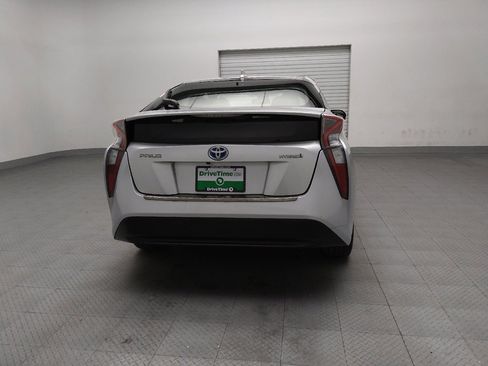 Used 2017 Toyota Prius Two w/ Carpet Mat Package image 7