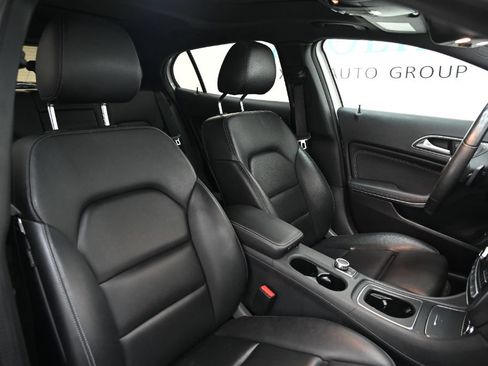 Used 2019 Mercedes-Benz GLA 250 4MATIC image 22