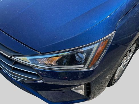 Used 2020 Hyundai Elantra SE FWD image 5