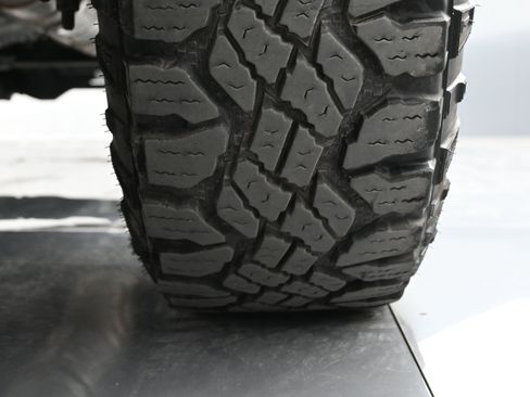 Used 2023 Ford F250 Lariat w/ Lariat Ultimate Package AWD/4WD image 19