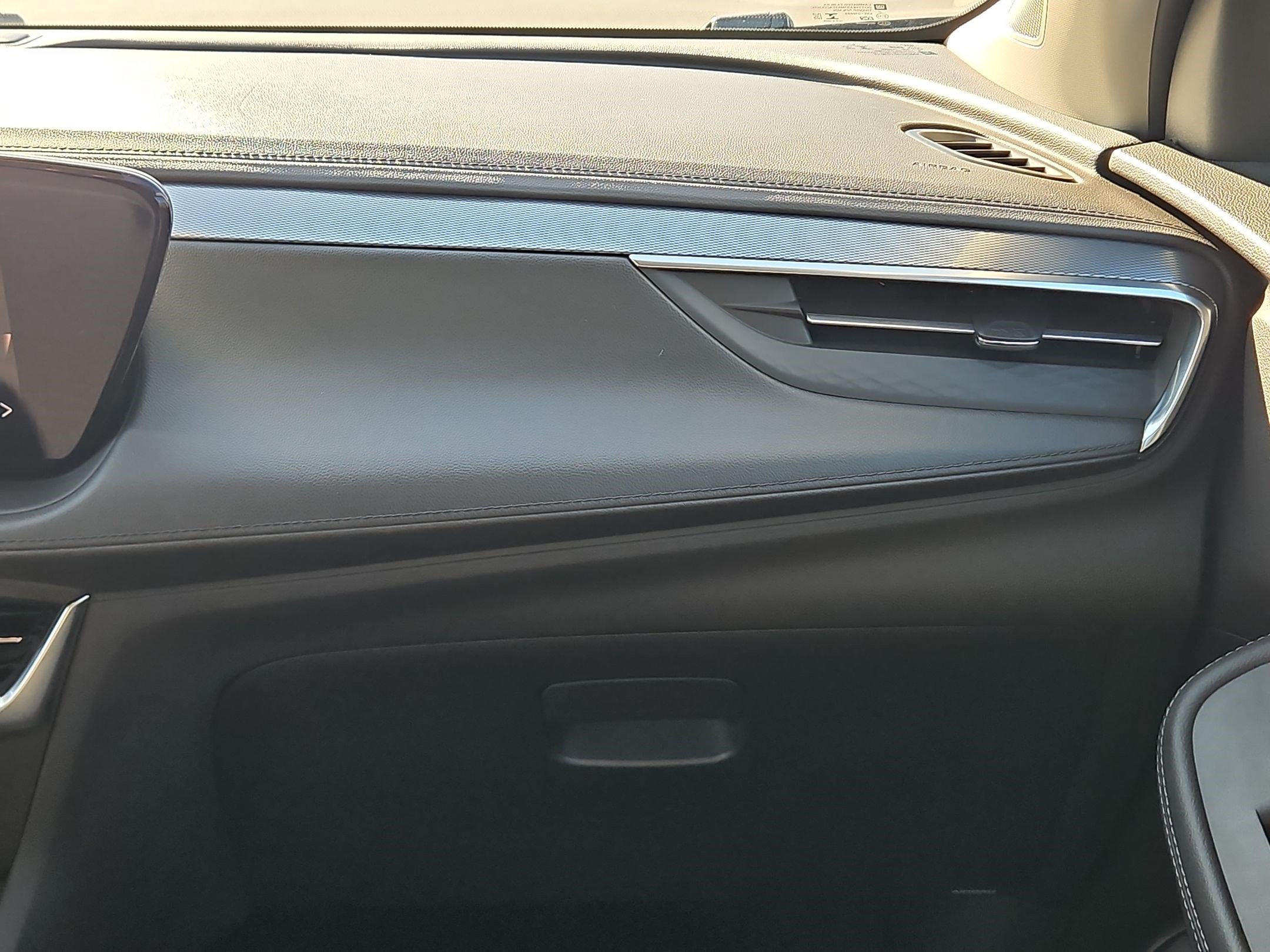 Certified 2024 Buick Encore GX Preferred FWD image 28