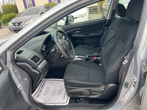 Used 2012 Subaru Impreza 2.0i Premium image 9