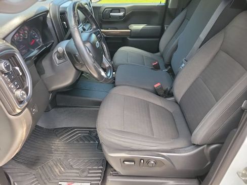 Used 2020 Chevrolet Silverado 1500 RST AWD/4WD image 12