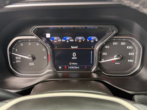 Used 2021 GMC Yukon XL Denali w/ Denali Premium Package RWD image 25