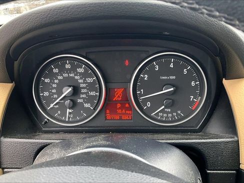 Used 2013 BMW X1 xDrive28i image 17