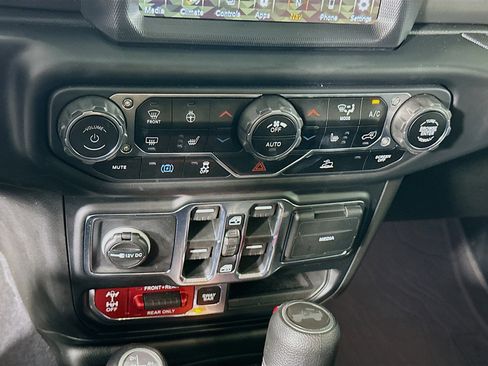 Used 2023 Jeep Wrangler Unlimited Rubicon 4xe w/ Cold Weather Group image 24