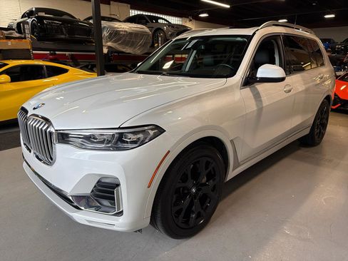 Used 2020 BMW X7 xDrive40i image 10