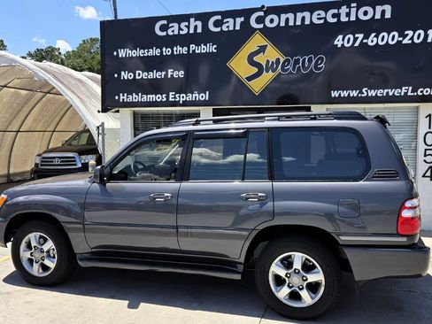 Used 2003 Toyota Land Cruiser AWD/4WD image 8