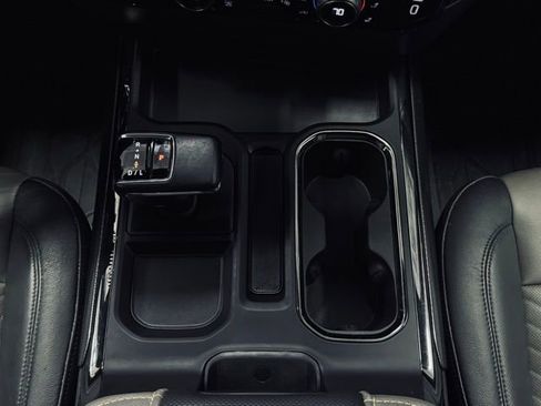 Used 2023 Chevrolet Silverado 1500 ZR2 w/ Technology Package image 36