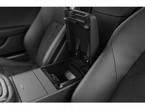 Used 2020 Jaguar F-TYPE Coupe image 14