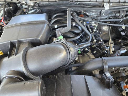 Used 2024 Ford F250 XL w/ STX Appearance Package image 30