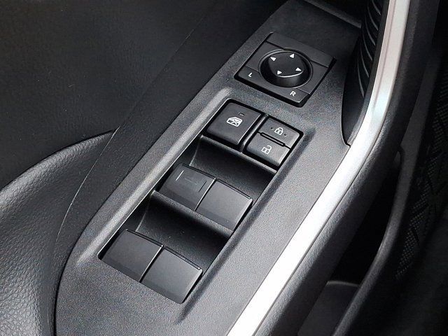 Used 2023 Toyota RAV4 LE FWD image 28