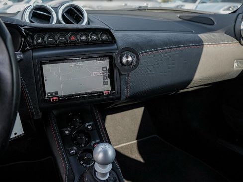 Used 2021 Lotus Evora image 27