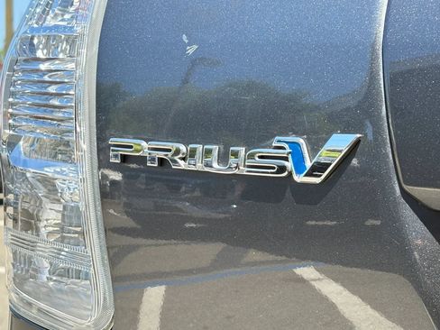 Used 2013 Toyota Prius V Two FWD image 25