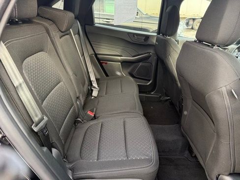 Used 2026 Ford Escape Active w/ Cold Weather Package image 31