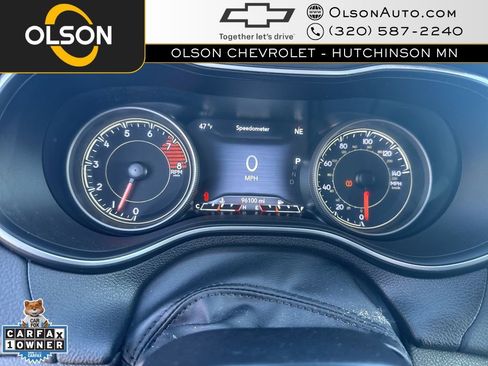 Used 2022 Jeep Cherokee Trailhawk image 15