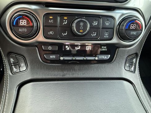 Used 2019 Chevrolet Tahoe Premier w/ RST 6.2L Performance Edition AWD/4WD image 11