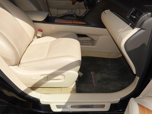 Used 2014 Lexus RX 450h FWD image 22