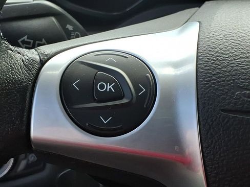 Used 2013 Ford C-MAX SEL FWD image 22